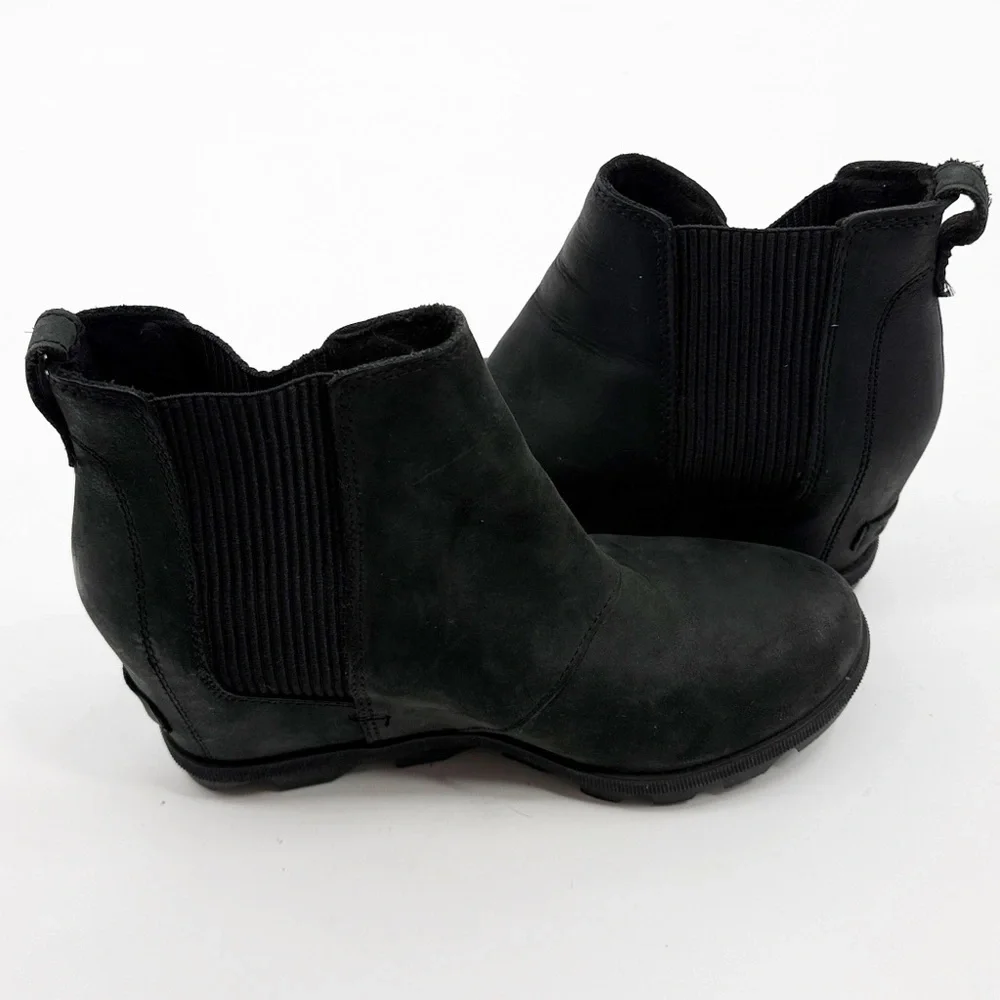 SOREL Joan Rhapsody Wedge Chelsea Snow Boot Black Slip On size 7.5 Waterproof